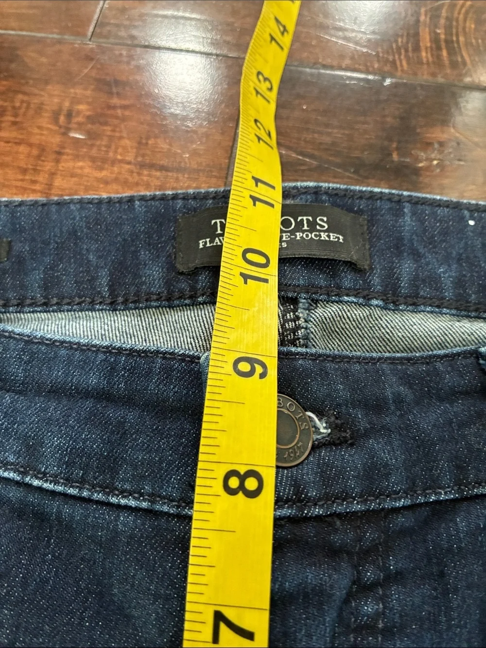 Talbots Flawless Five-Pocket Straight Jean Women’s 6P Dark wash Stretch denim